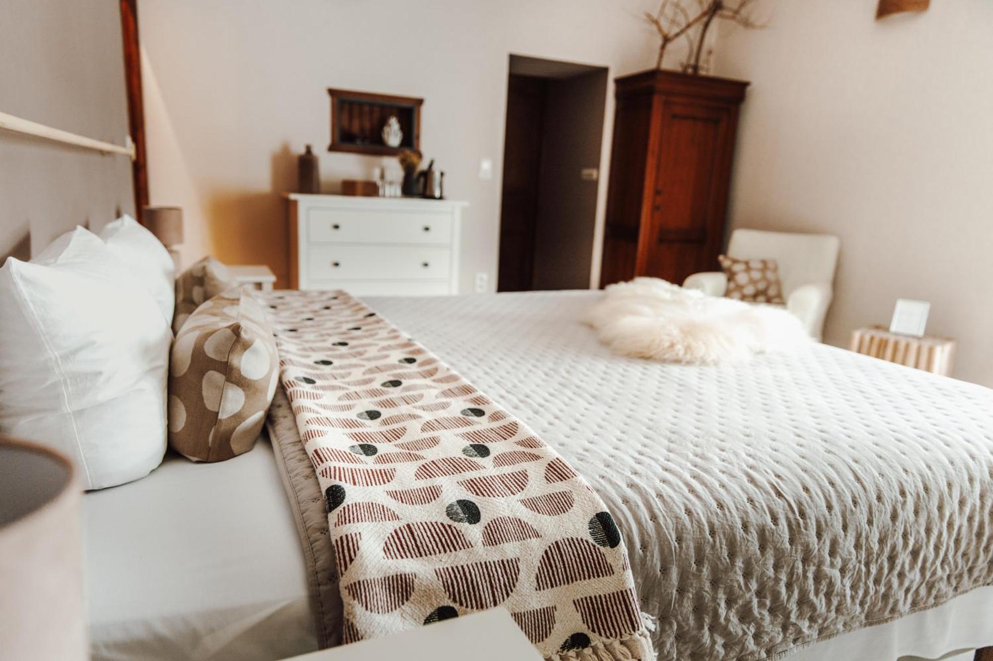 Les Perseides Hotel Lezignan ภายนอก รูปภาพ